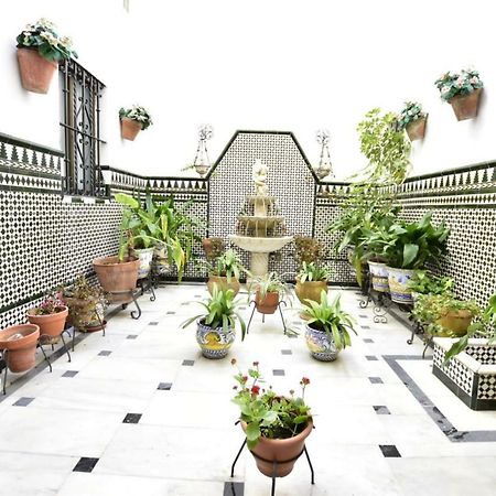 Triana Los Principes Севилья Экстерьер фото